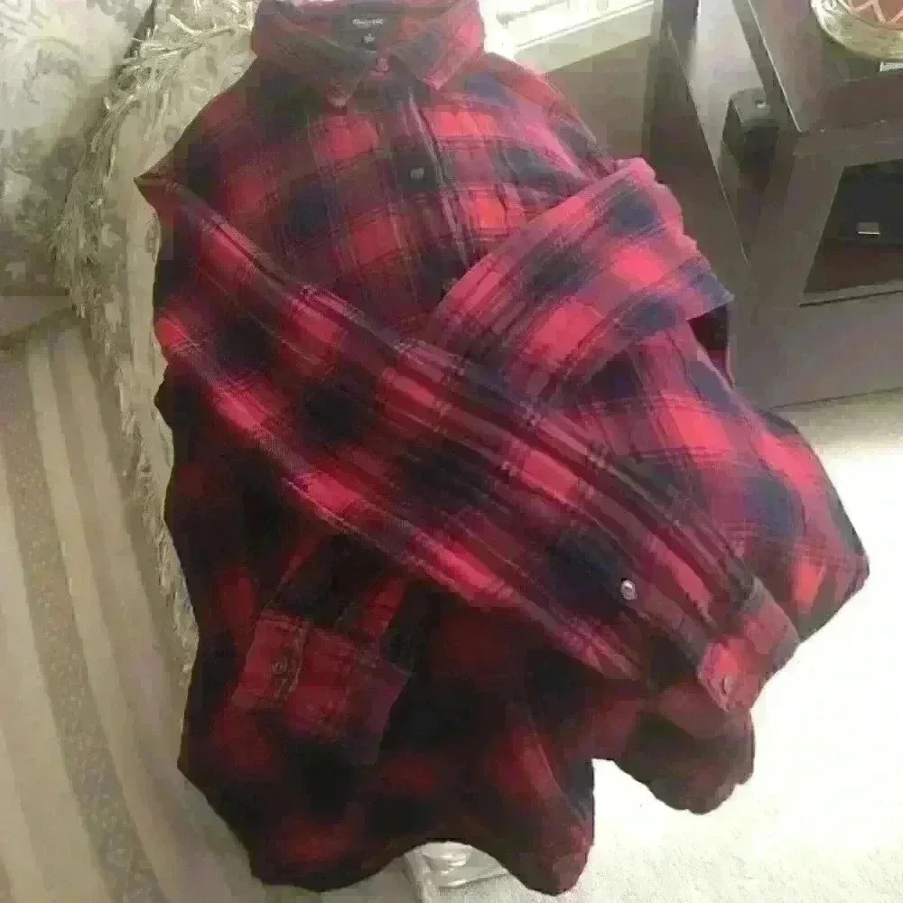 Madewell Plaid Shirt Button Up Long Sleeve Red Black  Size Small - Picture 6 of 10